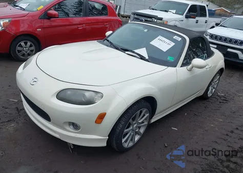 2006 Mazda Mx-5 Grand Touring z USA, uszkodzony, nr VIN JM1NC25F360112192
